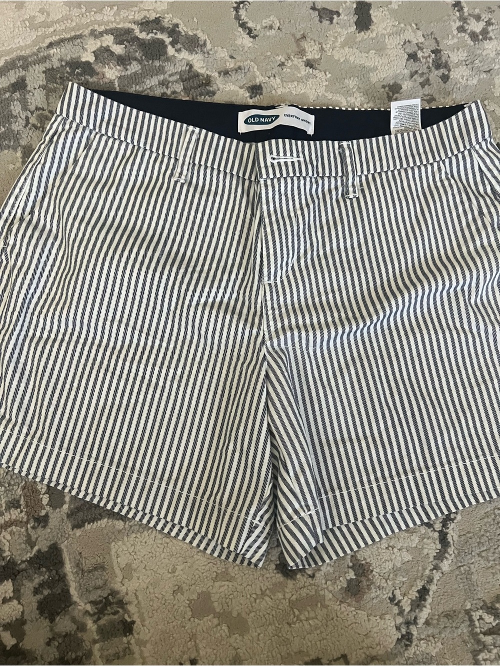 Gap & Old Navy Short Lot